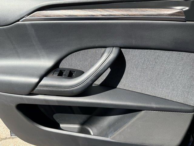 2022 Tesla Model X AWD