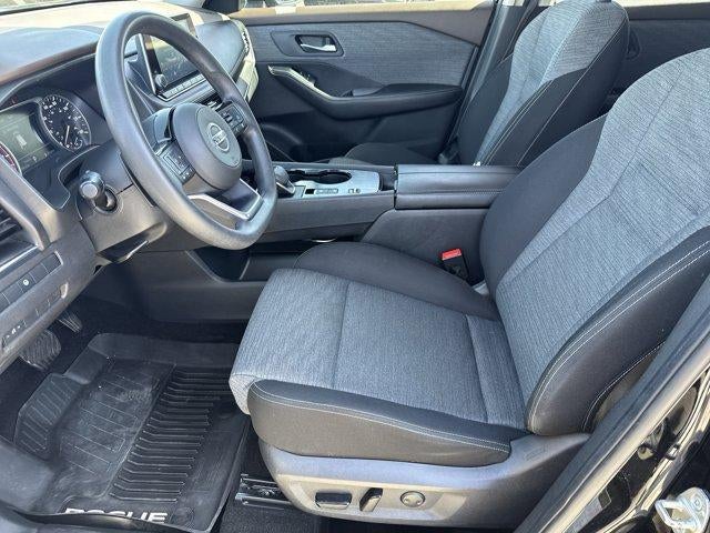 2021 Nissan Rogue FWD SV