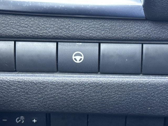 2021 Nissan Rogue FWD SV