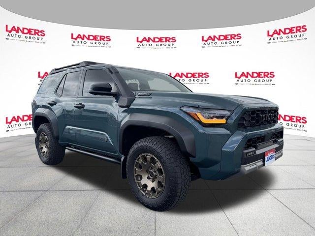 2025 Toyota 4Runner Hybrid Trailhunter 4WD (Natl)