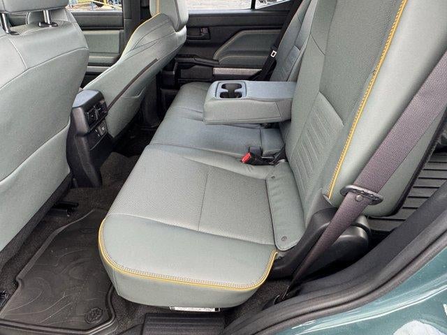 2025 Toyota 4Runner Hybrid Trailhunter 4WD (Natl)