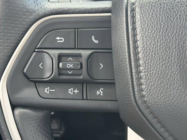 2025 Toyota 4Runner Hybrid Trailhunter 4WD (Natl)