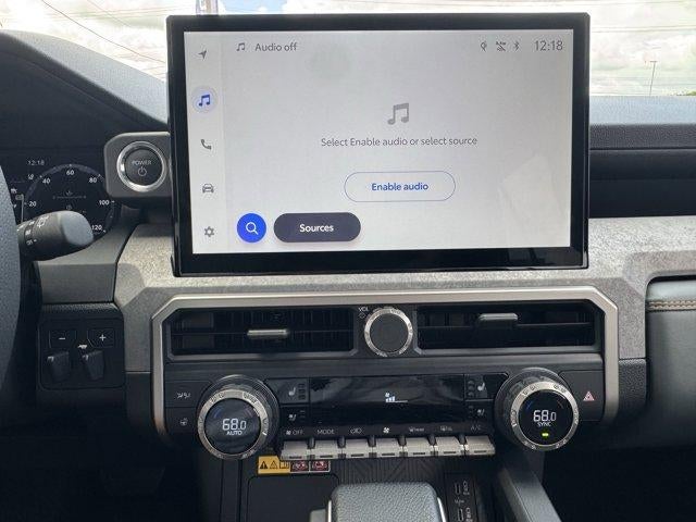 2025 Toyota 4Runner Hybrid Trailhunter 4WD (Natl)