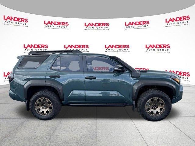 2025 Toyota 4Runner Hybrid Trailhunter 4WD (Natl)