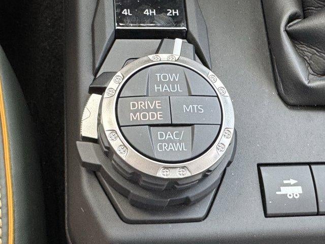 2025 Toyota 4Runner Hybrid Trailhunter 4WD (Natl)