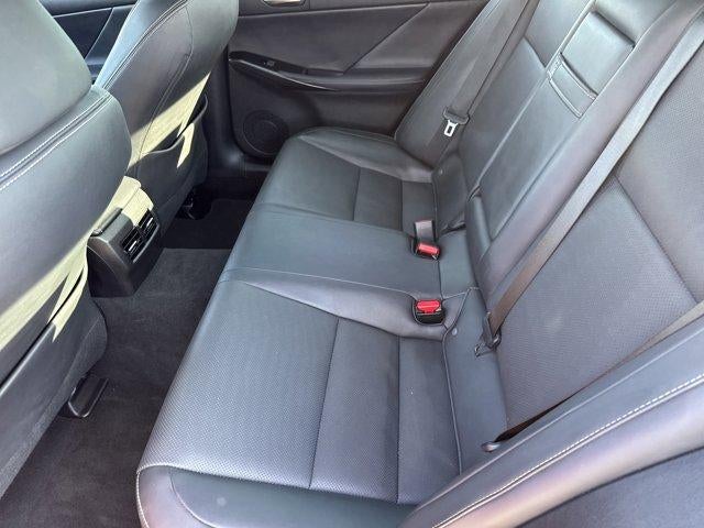 2023 Lexus IS 300 RWD