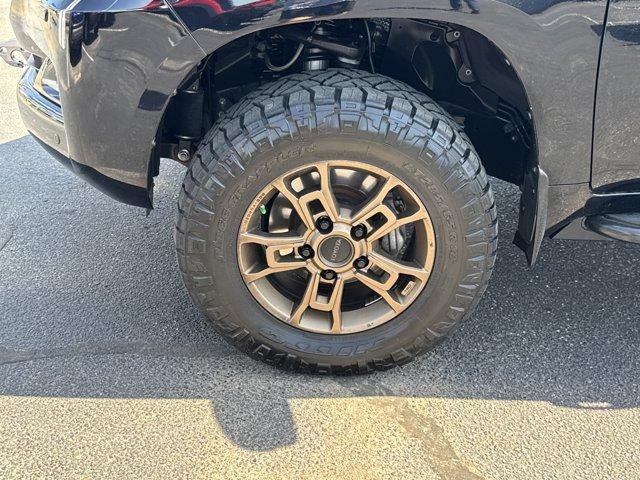 2021 Toyota Land Cruiser Heritage Edition 4WD (Natl)