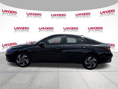 2025 Hyundai ELANTRA SEL Sport IVT