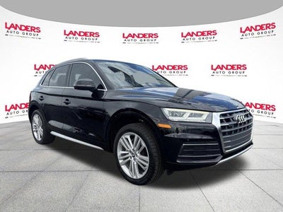 2019 Audi Q5 Premium Plus 45 TFSI quattro