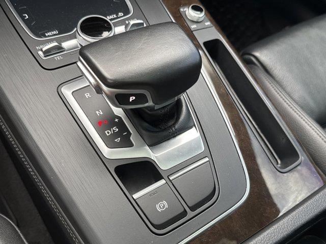 2019 Audi Q5 Premium Plus 45 TFSI quattro