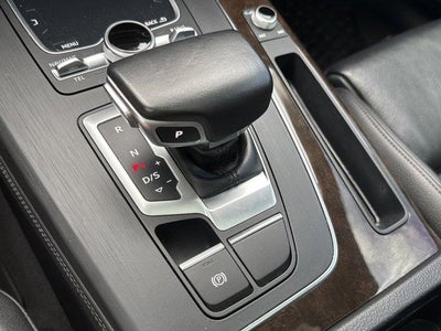 2019 Audi Q5 Premium Plus 45 TFSI quattro