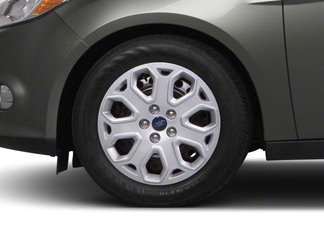 2013 Ford Focus 5dr HB SE