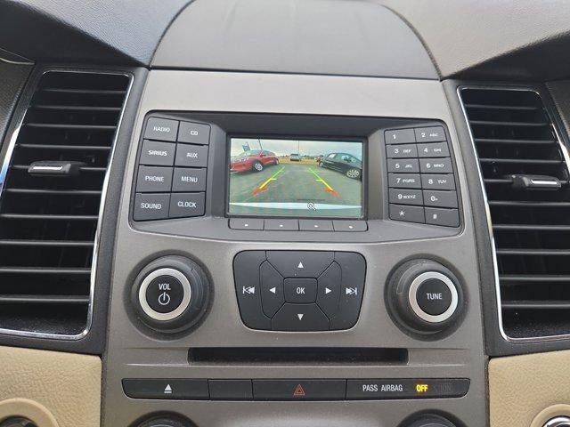 2017 Ford Taurus SE FWD