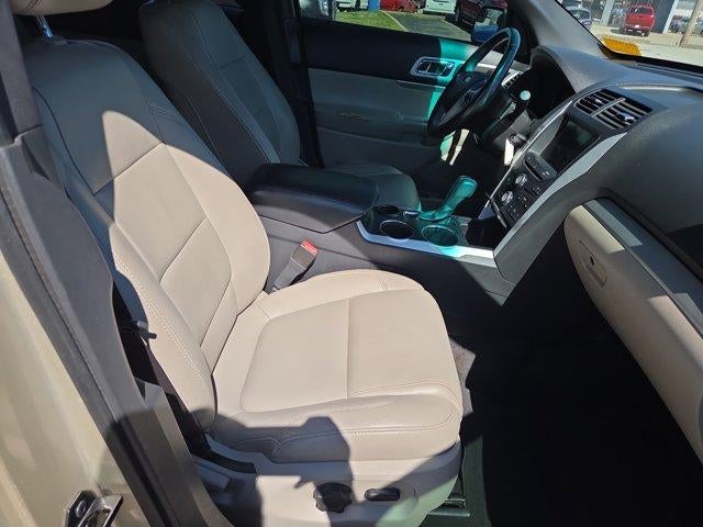 2011 Ford Explorer FWD 4dr XLT