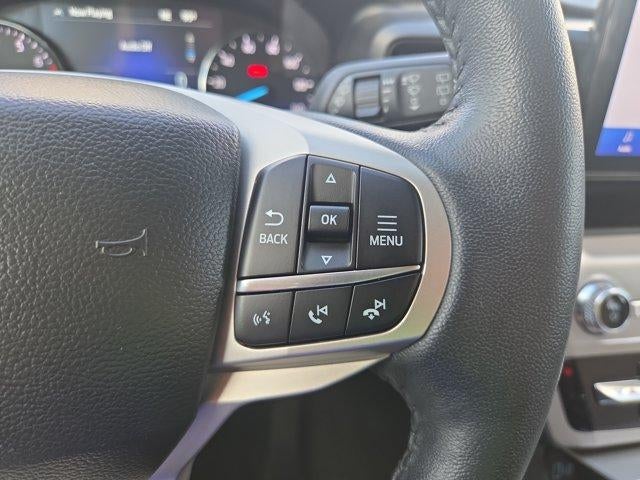 2023 Ford Explorer XLT RWD