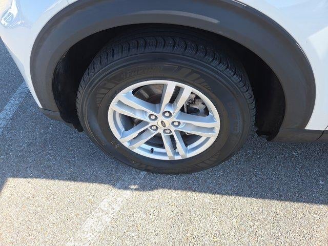 2020 Ford Explorer XLT RWD