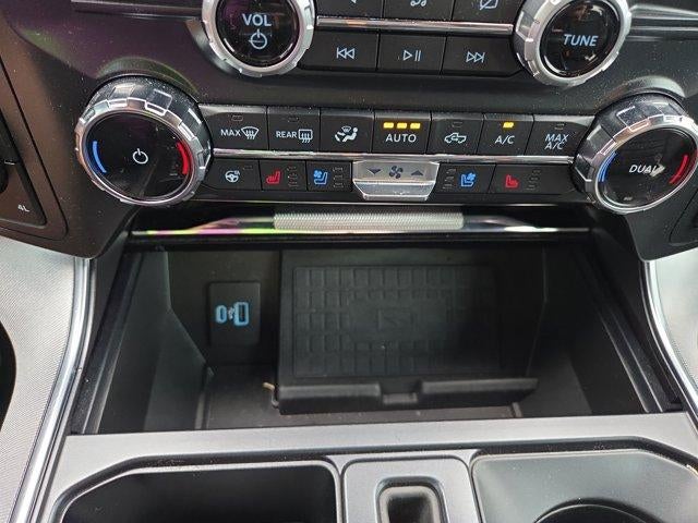 2022 Ford F-150 Platinum 4WD SuperCrew 5.5' Box