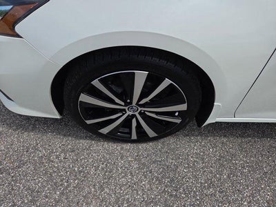 2020 Nissan Altima 2.5 SR Sedan