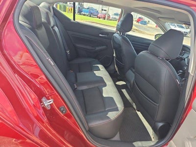 2021 Nissan Altima 2.5 SR AWD Sedan