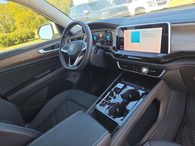 2024 Volkswagen Atlas 2.0T SE w/Technology FWD