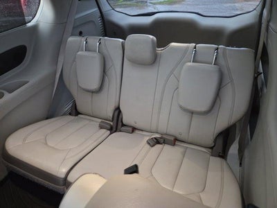 2018 Chrysler Pacifica Touring L Plus FWD