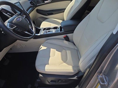 2022 Ford Edge Titanium AWD