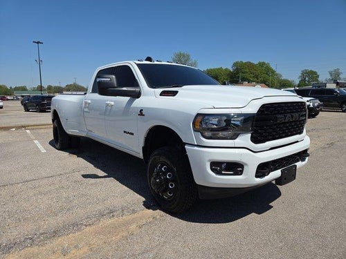 2023 RAM 3500 Big Horn 4x4 Crew Cab 8' Box