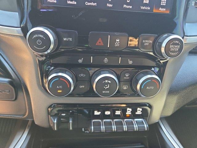 2023 RAM 3500 Big Horn 4x4 Crew Cab 8' Box