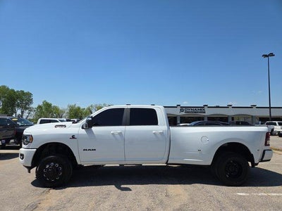 2023 RAM 3500 Big Horn 4x4 Crew Cab 8' Box