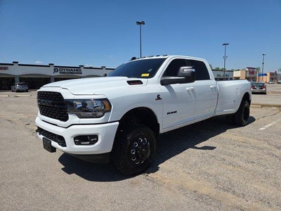 2023 RAM 3500 Big Horn 4x4 Crew Cab 8' Box