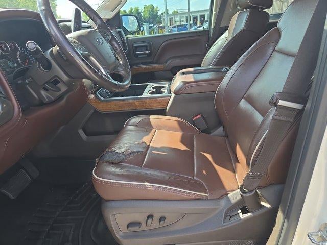2014 Chevrolet Silverado 1500 Crew Cab Short Box 4-Wheel Drive High Country