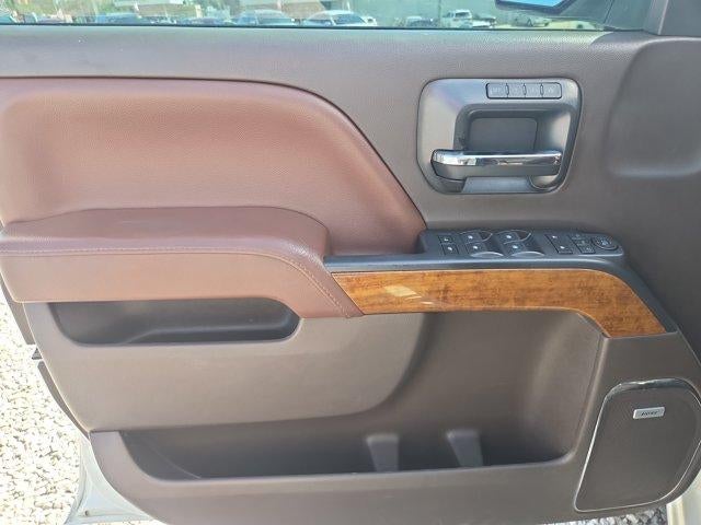 2014 Chevrolet Silverado 1500 Crew Cab Short Box 4-Wheel Drive High Country