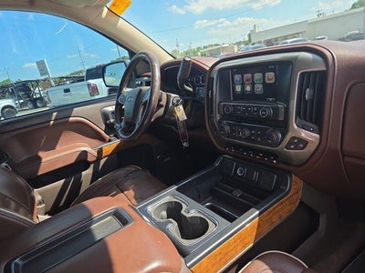 2014 Chevrolet Silverado 1500 Crew Cab Short Box 4-Wheel Drive High Country