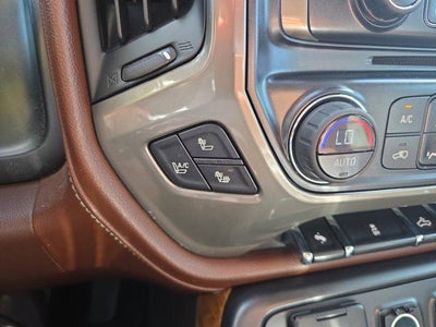 2014 Chevrolet Silverado 1500 Crew Cab Short Box 4-Wheel Drive High Country
