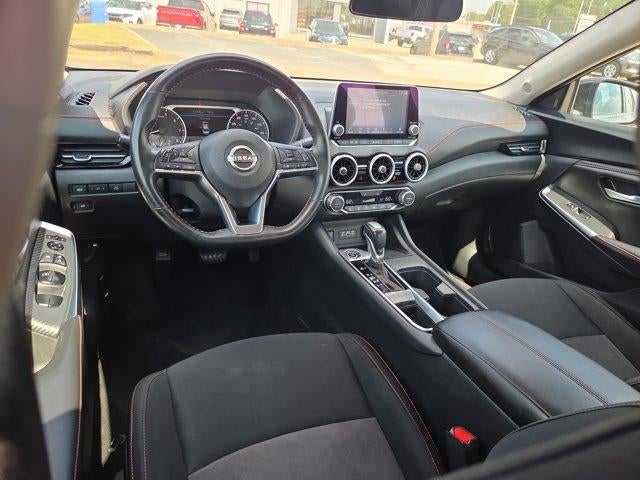 2025 Nissan Sentra SR CVT