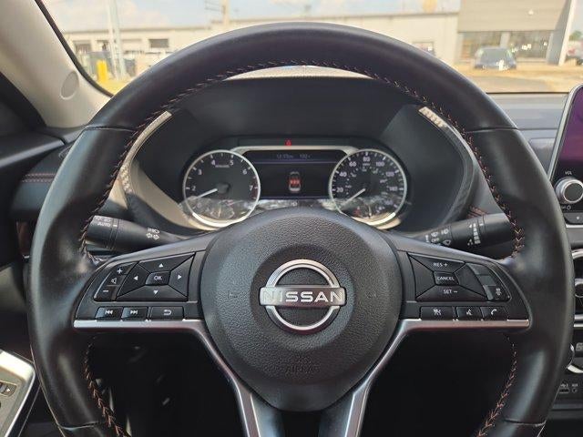 2025 Nissan Sentra SR CVT
