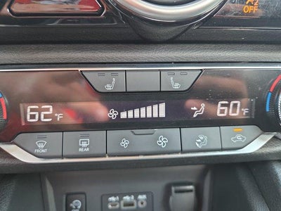 2025 Nissan Sentra SR CVT