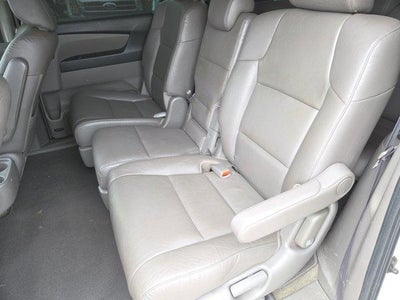 2015 Honda Odyssey Touring with DVD Rear Entertainment System and Navigation