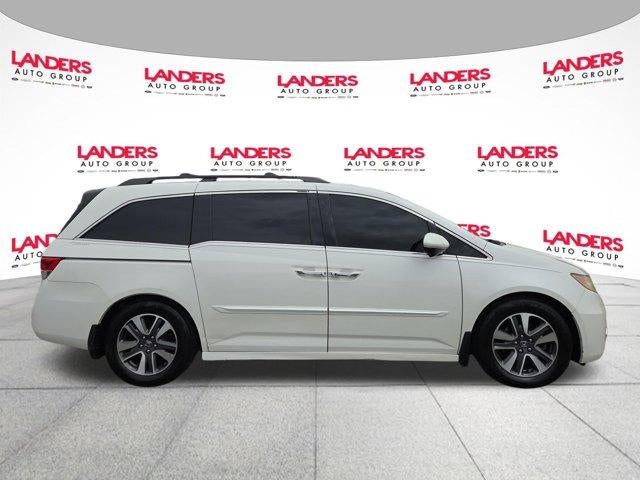 2015 Honda Odyssey Touring with DVD Rear Entertainment System and Navigation