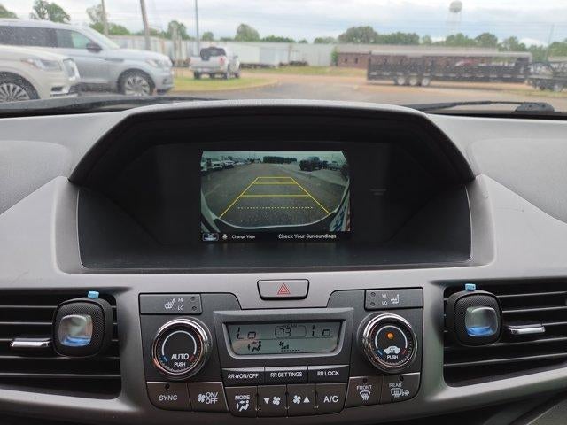 2015 Honda Odyssey Touring with DVD Rear Entertainment System and Navigation