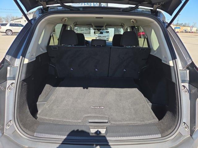 2023 Nissan Rogue FWD SV