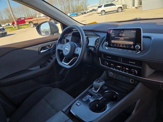 2023 Nissan Rogue FWD SV