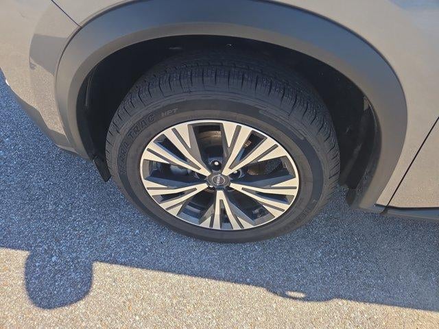 2023 Nissan Rogue FWD SV