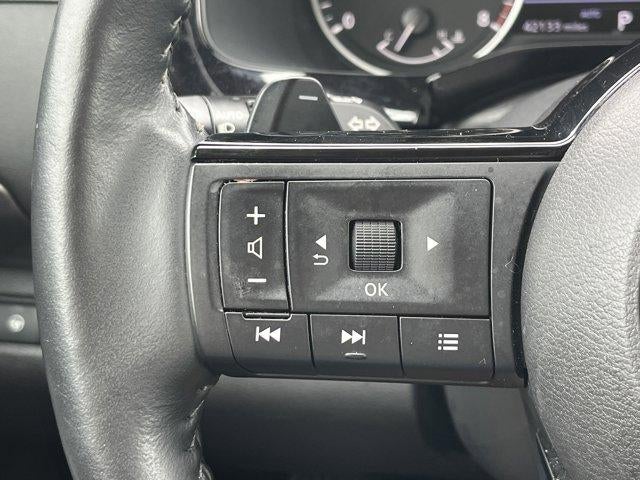 2023 Nissan Pathfinder SL 4WD