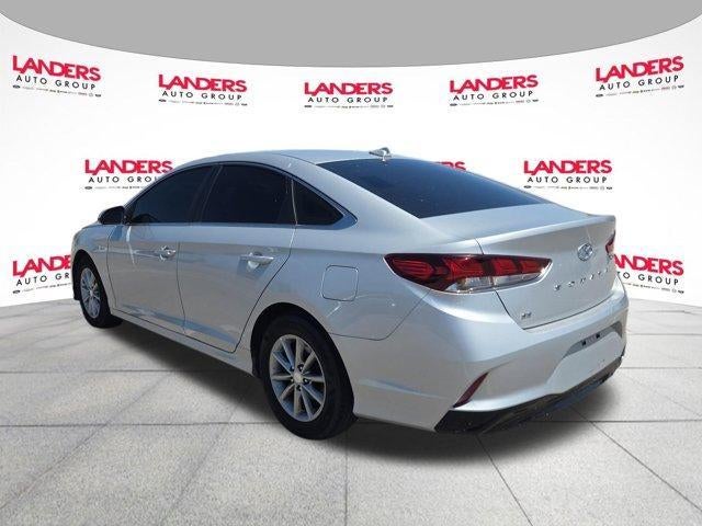 2019 Hyundai SONATA SE 2.4L