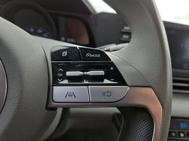 2022 Hyundai ELANTRA SEL IVT