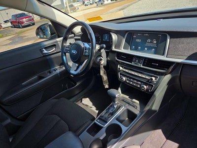 2019 Kia Optima LX Auto
