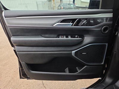 2024 Jeep Wagoneer L Series II Carbide 4x4