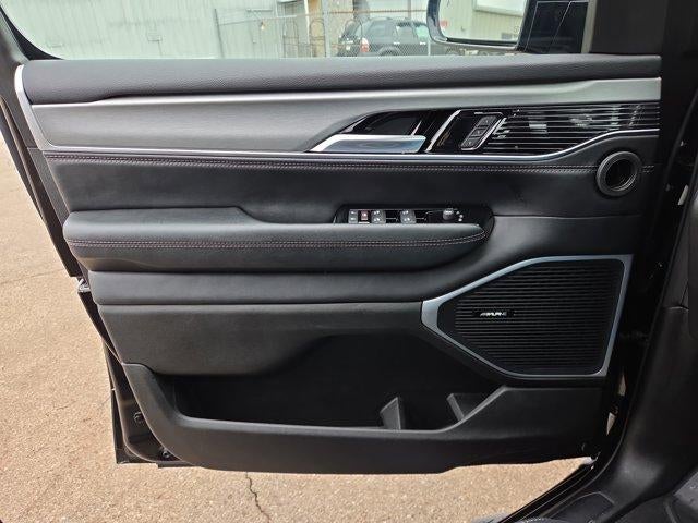 2024 Jeep Wagoneer L Series II Carbide 4x4