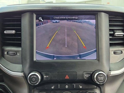 2019 RAM 1500 Big Horn/Lone Star 4x4 Crew Cab 5'7" Box